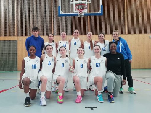 L’équipe féminine de basket du lycée René Cassin